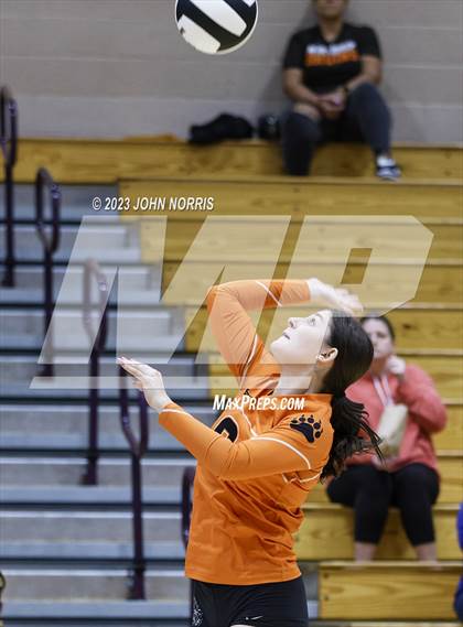 Thumbnail 1 in Fort Wayne Northrop @ Leo photogallery.
