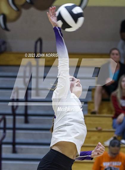 Thumbnail 1 in Fort Wayne Northrop @ Leo photogallery.