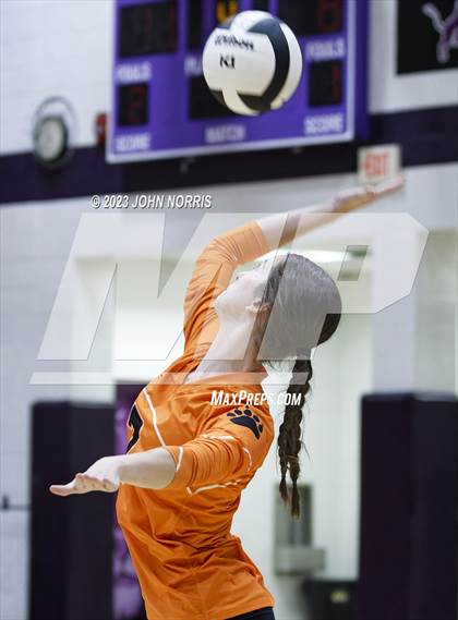 Thumbnail 3 in Fort Wayne Northrop @ Leo photogallery.