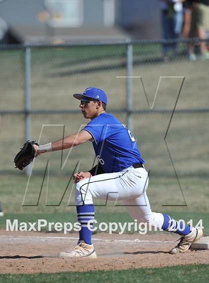 Thumbnail 1 in Chaparral @ Highlands Ranch photogallery.