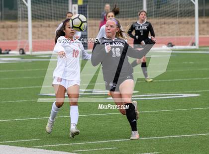 Thumbnail 2 in Lee vs Clark photogallery.