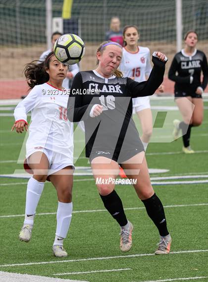 Thumbnail 3 in Lee vs Clark photogallery.