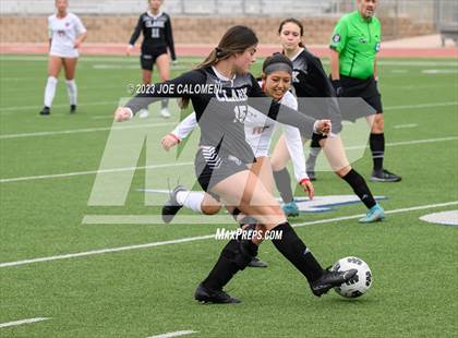 Thumbnail 2 in Lee vs Clark photogallery.