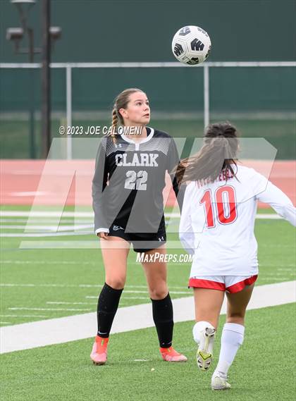 Thumbnail 1 in Lee vs Clark photogallery.