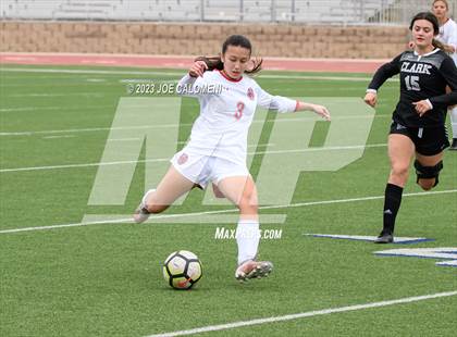 Thumbnail 1 in Lee vs Clark photogallery.
