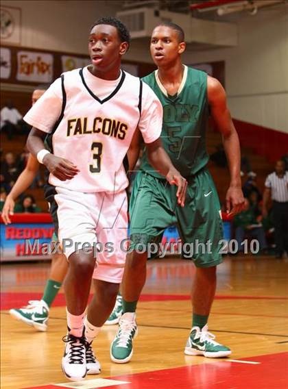 Thumbnail 3 in Long Beach Poly vs. Santee (Pacific Shores Tournament) photogallery.