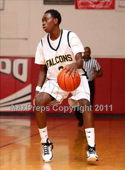 Thumbnail 3 in Long Beach Poly vs. Santee (Pacific Shores Tournament) photogallery.