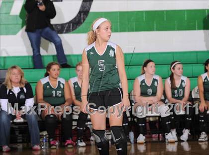 Thumbnail 3 in South Shore vs. Siren (WIAA D4 Regionals) photogallery.