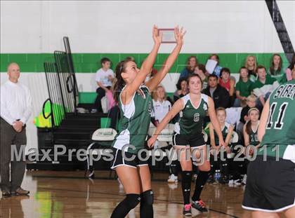 Thumbnail 3 in South Shore vs. Siren (WIAA D4 Regionals) photogallery.