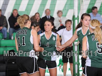 Thumbnail 3 in South Shore vs. Siren (WIAA D4 Regionals) photogallery.