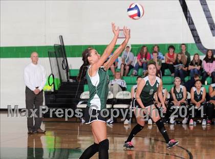 Thumbnail 3 in South Shore vs. Siren (WIAA D4 Regionals) photogallery.