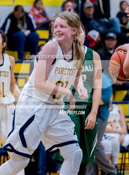 Thumbnail 3 in Pearsall vs Poth JV photogallery.