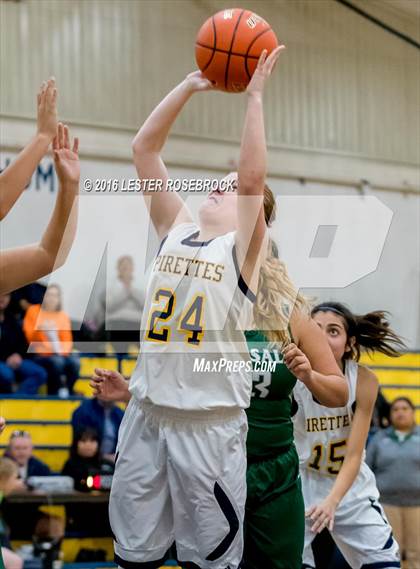 Thumbnail 2 in Pearsall vs Poth JV photogallery.
