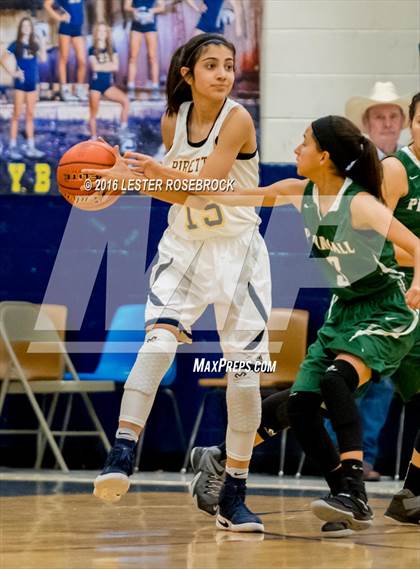 Thumbnail 3 in Pearsall vs Poth JV photogallery.