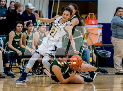 Thumbnail 3 in Pearsall vs Poth JV photogallery.