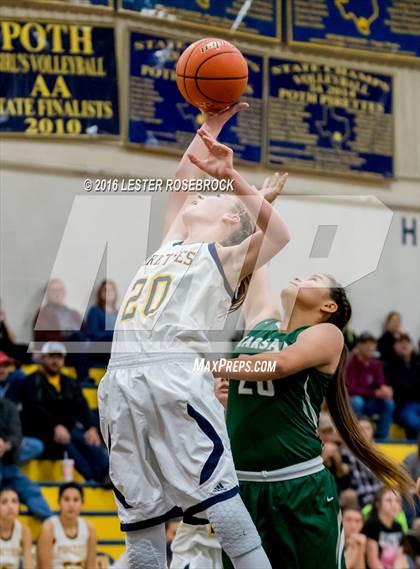 Thumbnail 3 in Pearsall vs Poth JV photogallery.