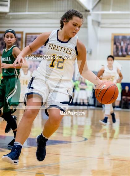 Thumbnail 2 in Pearsall vs Poth JV photogallery.