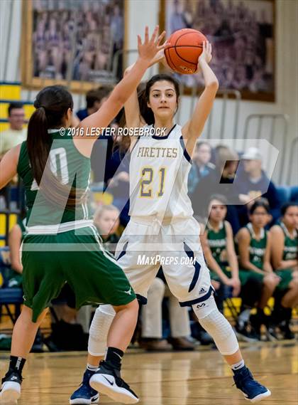 Thumbnail 1 in Pearsall vs Poth JV photogallery.
