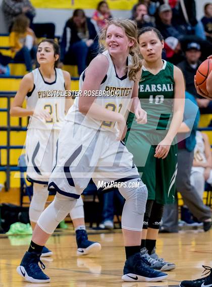 Thumbnail 2 in Pearsall vs Poth JV photogallery.