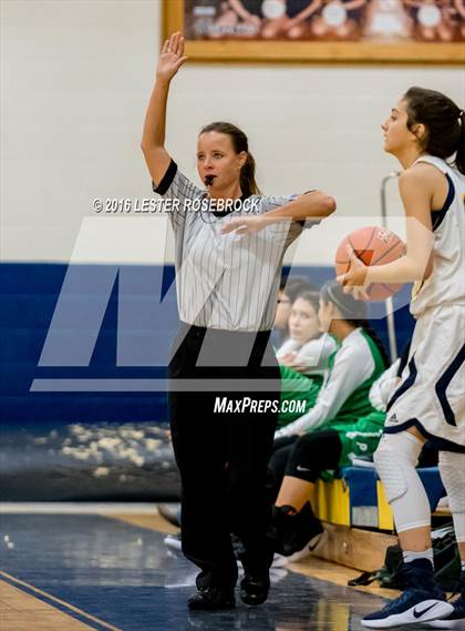 Thumbnail 3 in Pearsall vs Poth JV photogallery.