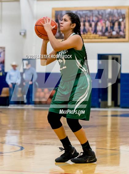 Thumbnail 3 in Pearsall vs Poth JV photogallery.