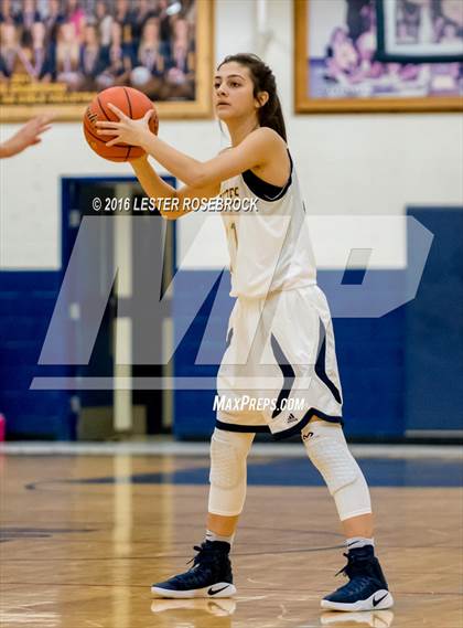 Thumbnail 1 in Pearsall vs Poth JV photogallery.