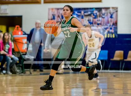 Thumbnail 2 in Pearsall vs Poth JV photogallery.
