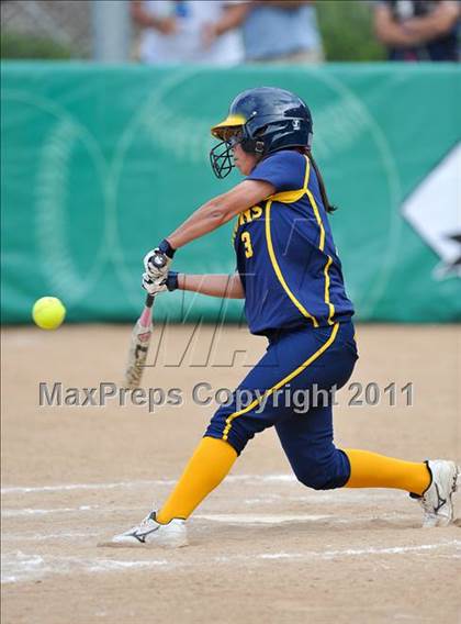 Thumbnail 3 in Bonita Vista vs West Hills (CIF SDS D2 Final) photogallery.