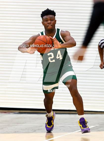 Thumbnail 2 in Ribet Academy vs. Westchester (CIF State D1 Regional Playoff) photogallery.