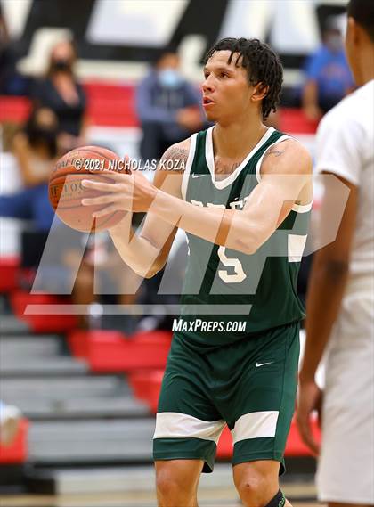 Thumbnail 3 in Ribet Academy vs. Westchester (CIF State D1 Regional Playoff) photogallery.