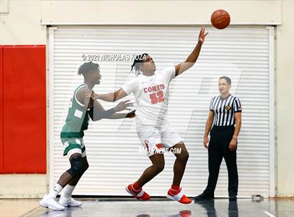 Thumbnail 3 in Ribet Academy vs. Westchester (CIF State D1 Regional Playoff) photogallery.