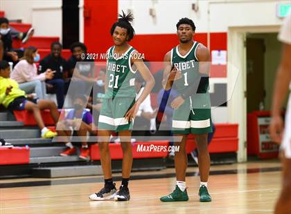 Thumbnail 2 in Ribet Academy vs. Westchester (CIF State D1 Regional Playoff) photogallery.