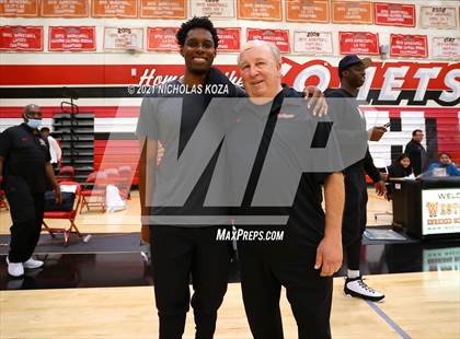 Thumbnail 1 in Ribet Academy vs. Westchester (CIF State D1 Regional Playoff) photogallery.