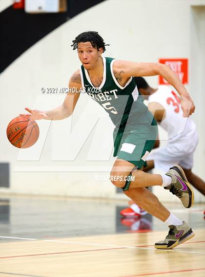 Thumbnail 3 in Ribet Academy vs. Westchester (CIF State D1 Regional Playoff) photogallery.