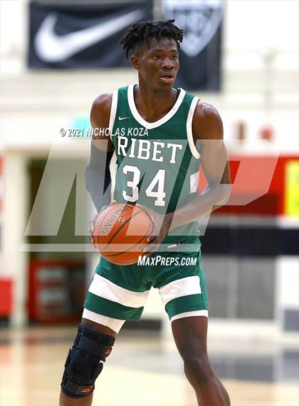 Thumbnail 2 in Ribet Academy vs. Westchester (CIF State D1 Regional Playoff) photogallery.