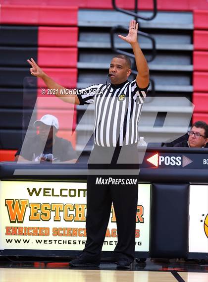 Thumbnail 3 in Ribet Academy vs. Westchester (CIF State D1 Regional Playoff) photogallery.