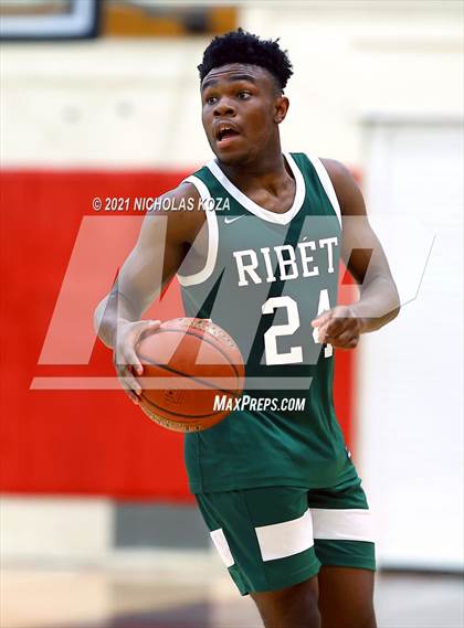 Thumbnail 1 in Ribet Academy vs. Westchester (CIF State D1 Regional Playoff) photogallery.