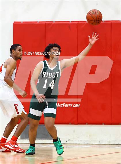 Thumbnail 2 in Ribet Academy vs. Westchester (CIF State D1 Regional Playoff) photogallery.