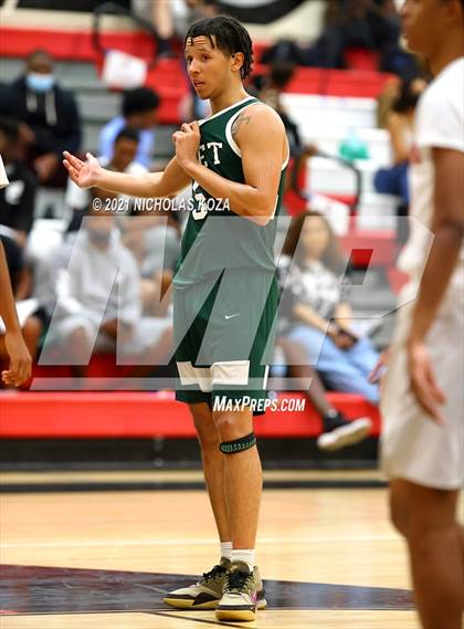 Thumbnail 1 in Ribet Academy vs. Westchester (CIF State D1 Regional Playoff) photogallery.