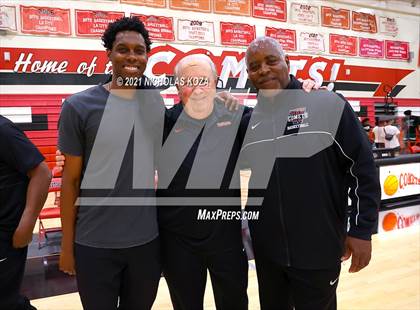 Thumbnail 1 in Ribet Academy vs. Westchester (CIF State D1 Regional Playoff) photogallery.