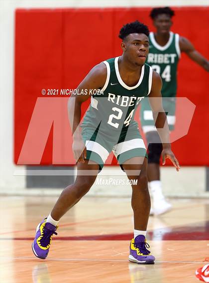 Thumbnail 2 in Ribet Academy vs. Westchester (CIF State D1 Regional Playoff) photogallery.