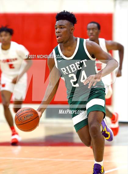 Thumbnail 1 in Ribet Academy vs. Westchester (CIF State D1 Regional Playoff) photogallery.