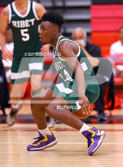 Thumbnail 3 in Ribet Academy vs. Westchester (CIF State D1 Regional Playoff) photogallery.
