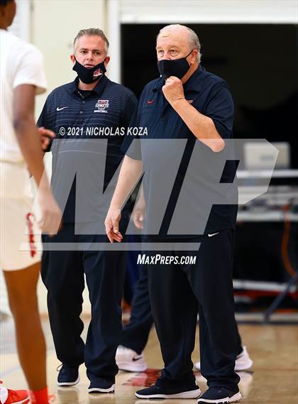 Thumbnail 3 in Ribet Academy vs. Westchester (CIF State D1 Regional Playoff) photogallery.