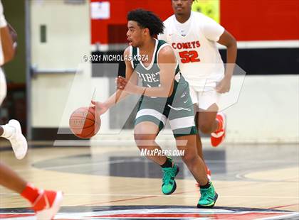 Thumbnail 2 in Ribet Academy vs. Westchester (CIF State D1 Regional Playoff) photogallery.