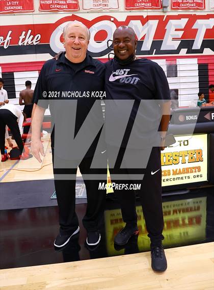 Thumbnail 2 in Ribet Academy vs. Westchester (CIF State D1 Regional Playoff) photogallery.