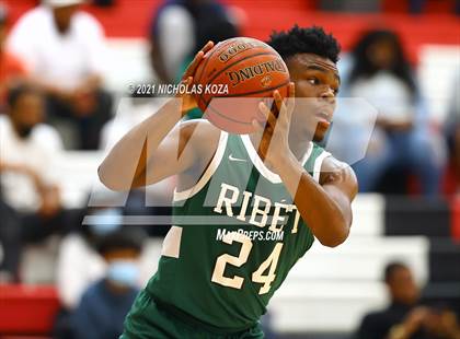 Thumbnail 2 in Ribet Academy vs. Westchester (CIF State D1 Regional Playoff) photogallery.
