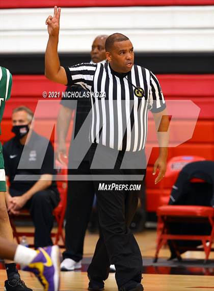 Thumbnail 1 in Ribet Academy vs. Westchester (CIF State D1 Regional Playoff) photogallery.