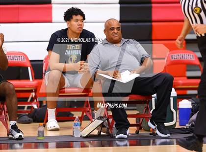 Thumbnail 2 in Ribet Academy vs. Westchester (CIF State D1 Regional Playoff) photogallery.