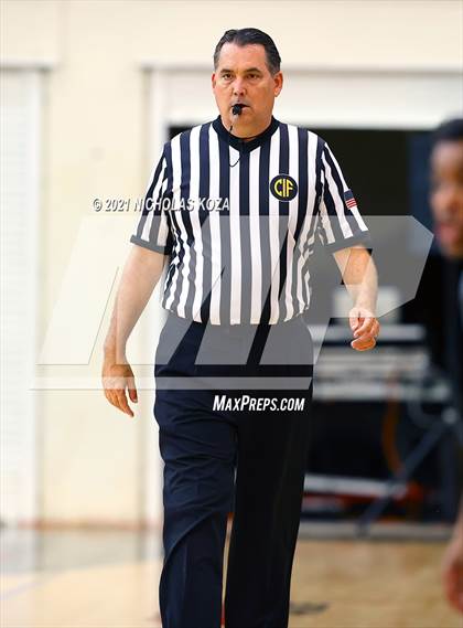 Thumbnail 2 in Ribet Academy vs. Westchester (CIF State D1 Regional Playoff) photogallery.
